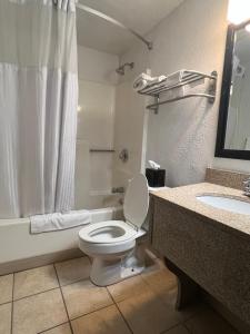 Gallery image of Ramada by Wyndham Effingham in Effingham