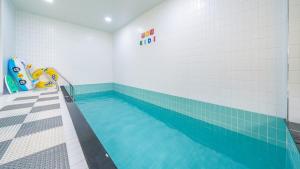 Bazén v ubytování Gapyeong Wow Kids Pool Villa nebo v jeho okolí