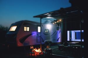 Galería fotográfica de Gapyeong Posh Caravan en P'yŏngban-ni 2 fotos más