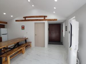 Kuchyň nebo kuchyňský kout v ubytování Guideok 1084