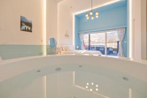 Fotografie z fotogalerie ubytování Gyeongju Edis Poolvilla v destinaci Kjongdžu