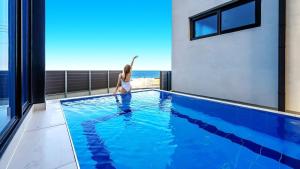 Bazén v ubytování Pohang Seoin Pool Villa nebo v jeho okolí