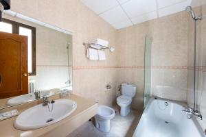 Un baño de Hotel Sacromonte