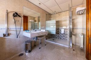 Un baño de Hotel Sacromonte