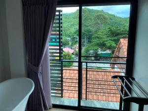 Nespecifikovaný výhled na hory nebo výhled na hory při pohledu z apartmánu