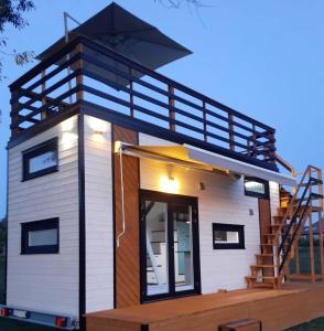 Fotografie z fotogalerie ubytování Domek -Tiny House Resort Marino v destinaci Grzybowo