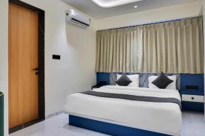 Gallery image of Palm Suites Baner- indian nationals only in Pune +21 photos