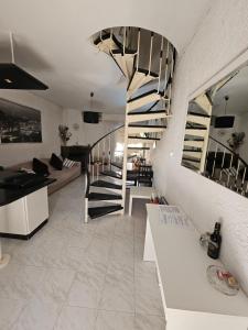 Fotografie z fotogalerie ubytování MIRAMARE v destinaci Nea Makri
