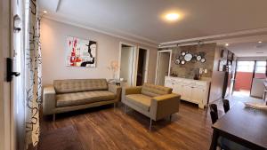Imagen de la galería de Depar de lujo duplex familiar con Jaccuzi, en Cuenca