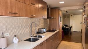 Imagen de la galería de Depar de lujo duplex familiar con Jaccuzi, en Cuenca