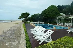 Bazén v ubytování Sea-Sky Resort nebo v jeho okolí