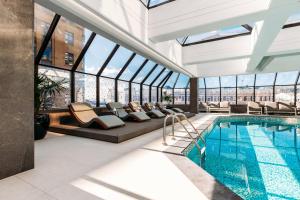 A piscina localizada em InterContinental Wellington by IHG ou nos arredores