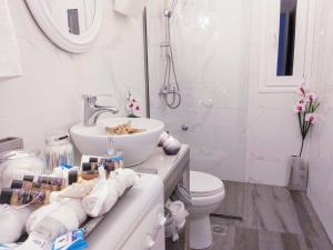 A bathroom at Angelina's cosy apartment in Corfu town