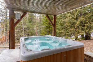Gambar di galeri bagi Cedar Ridge Estates by StayIn di Fernie