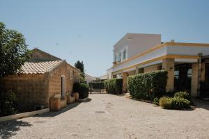 Το κτήριο όπου στεγάζεται  το κατάλυμα σε φάρμα