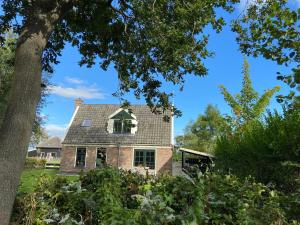 Zahrada ubytování Villa in Netherlands with Hot Tub & Garden