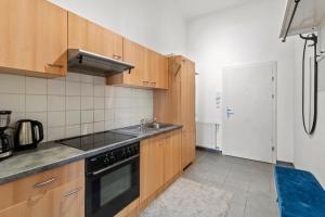 Foto dalla galleria di Balcony Apartment, 4 min to U3 Zipperer Straße a Vienna