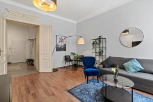 Foto dalla galleria di Balcony Apartment, 4 min to U3 Zipperer Straße a Vienna