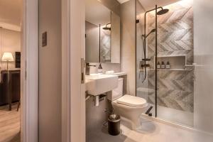 ZENTRUM - Stay & Residences by AVA 욕실