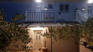 Balkón nebo terasa v ubytování Apartments by the sea Korcula - 9158