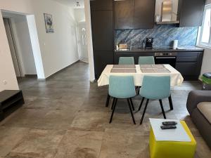 Kuchyň nebo kuchyňský kout v ubytování Apartments by the sea Korcula - 9158