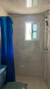 Ένα μπάνιο στο Villa Rooms