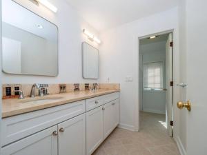 Ένα μπάνιο στο Green Utopia +31 φωτογραφίες