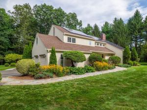 Κήπος έξω από το Green Utopia