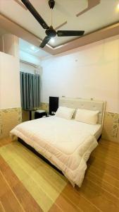 Кровать или кровати в номере Lazy staytion