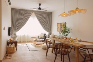 Istumisnurk majutusasutuses NaiBnB in Impiria Residensi