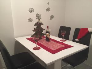 Galería fotográfica de Apartment Leptir en Podstrana