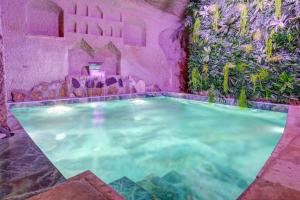 Bazén v ubytování Aşk-ı Nare Cave Hotel - Swimming Pool & SPA nebo v jeho okolí