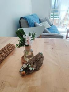 Posedenie v ubytovaní Cozy apartment with pool close to beach & nature