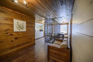 Posezení v ubytování Spacious 4br3ba Home Near Tims Ford Lake