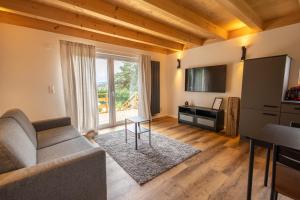 Μια τηλεόραση ή/και κέντρο ψυχαγωγίας στο Ferienhaus Silva Marbach