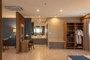 Un ou plusieurs lits dans un hébergement de l'établissement Tryp by Wyndham Asuncion