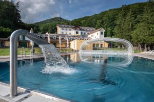 Bazén v ubytování Horský hotel Remata nebo v jeho okolí