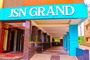 斯里卡拉哈斯蒂JSN Grand的相册照片