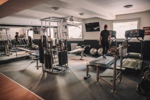 Academia e/ou comodidades em Hotel Catedral Ski & Wellness