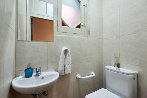 Kúpeľňa v ubytovaní Ella Hostel Gran Vía