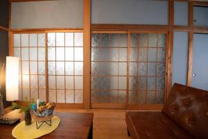 Ruang duduk di ドリームロッジ横須賀中央