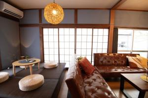Ruang duduk di ドリームロッジ横須賀中央