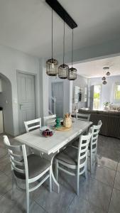 Nhà bếp/bếp nhỏ tại Villa Santa Marina