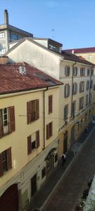 Το κτήριο όπου στεγάζεται  το διαμέρισμα