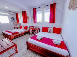 Postel nebo postele na pokoji v ubytování STEPHEN HOTEL