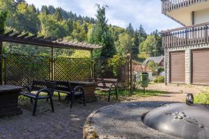 Vonkajšia záhrada v ubytovaní Apartament Barbara