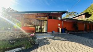 Bangunan di mana terletaknya lodge
