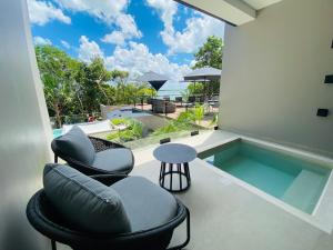 Bazén v ubytování Amaranto Bacalar Hotel Boutique nebo v jeho okolí