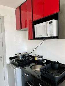 A cozinha ou cozinha compacta de LK Barro Preto 6
