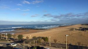 安格雷Anglet sables d'or - vue océan的海滩和海洋的景色